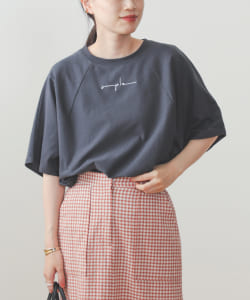 BEAMS HEART / シンプル 刺繍Tシャツ