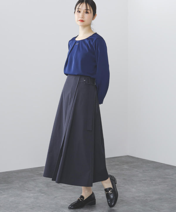 BEAMS - 【新品】mangata ハートネックブラウス BEAMS - 【新品】mangata ハートネックブラウスの通販 by Par's