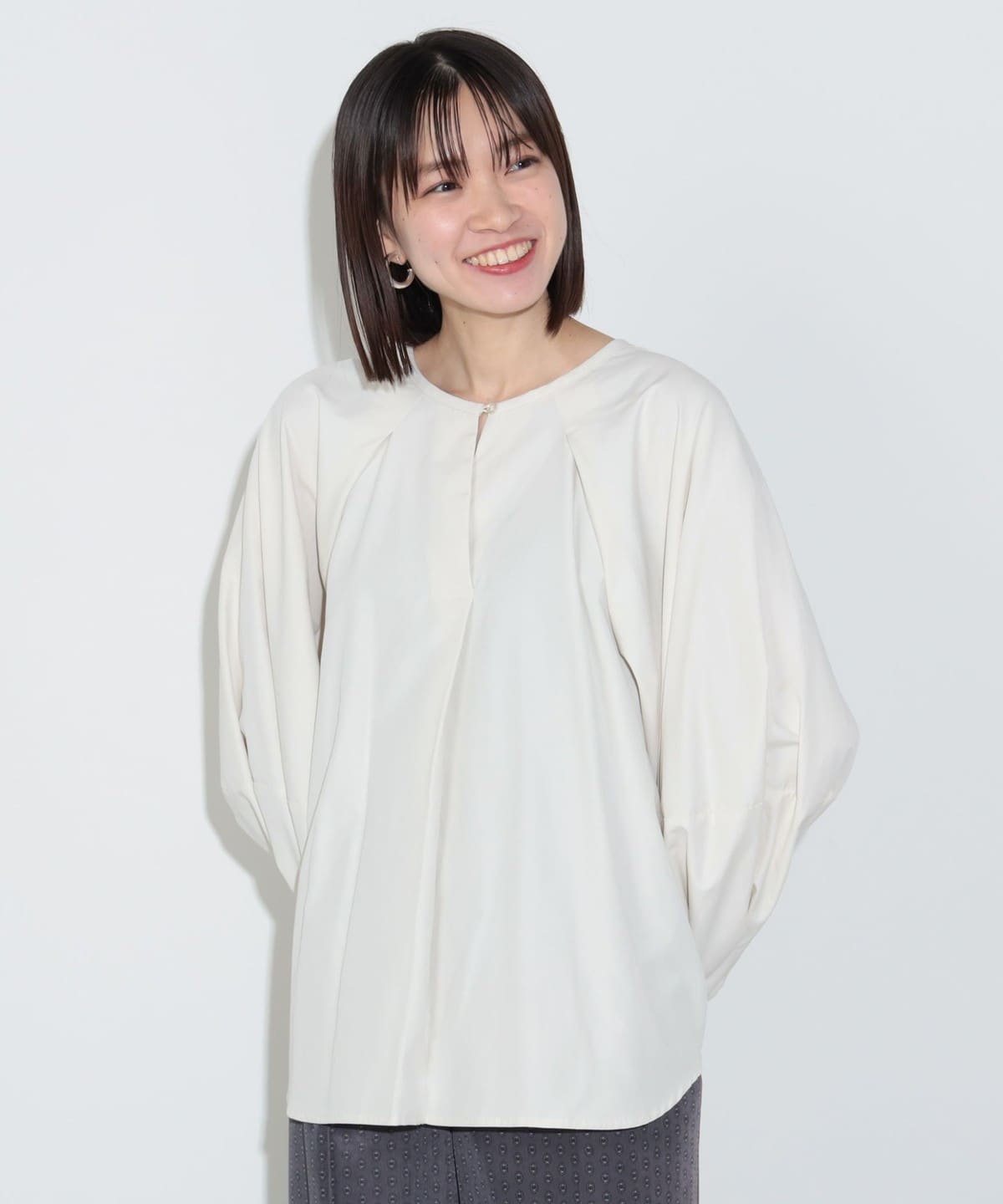 袖ランタンボリューム ブラウス シャツ・ブラウス WOMEN IVORY ONE SIZE 袖ランタンボリューム ブラウス シャツ・ブラウス WOMEN IVORY ONE SIZE