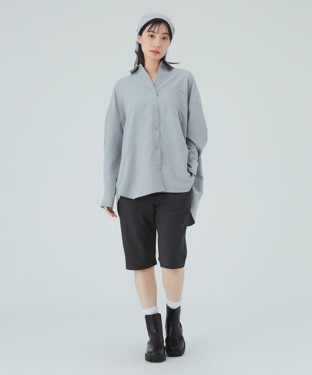 附絲巾格紋襯衫