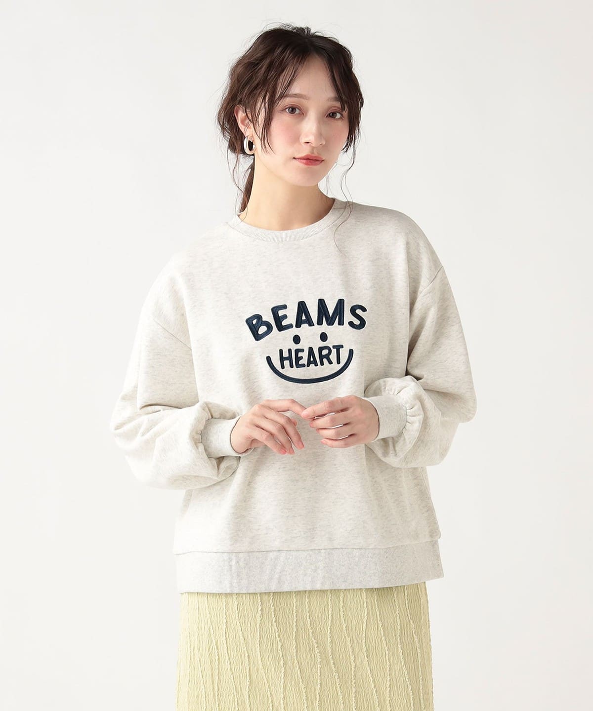 BEAMS HEART（ビームス ハート）スマイル刺繍 クルースウェット