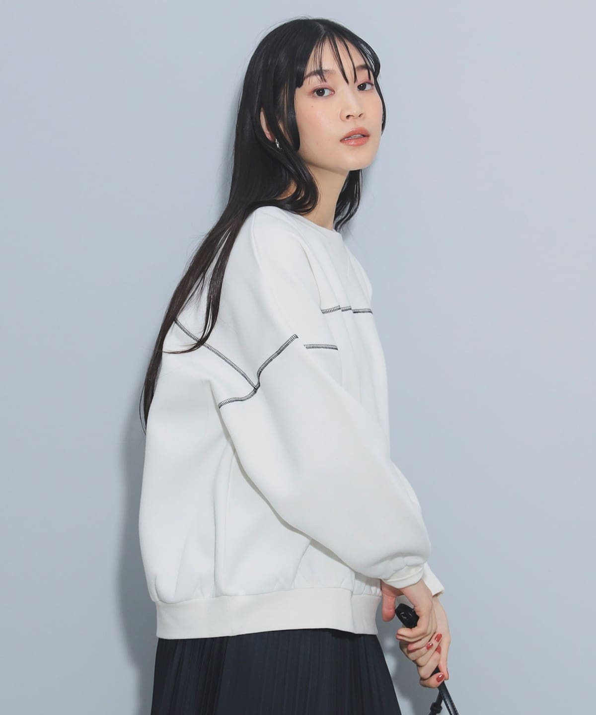 ビッグ 配色ステッチ スウェット トップス WOMEN IVORY ONE SIZE ビッグ 配色ステッチ スウェット トップス WOMEN IVORY ONE SIZE