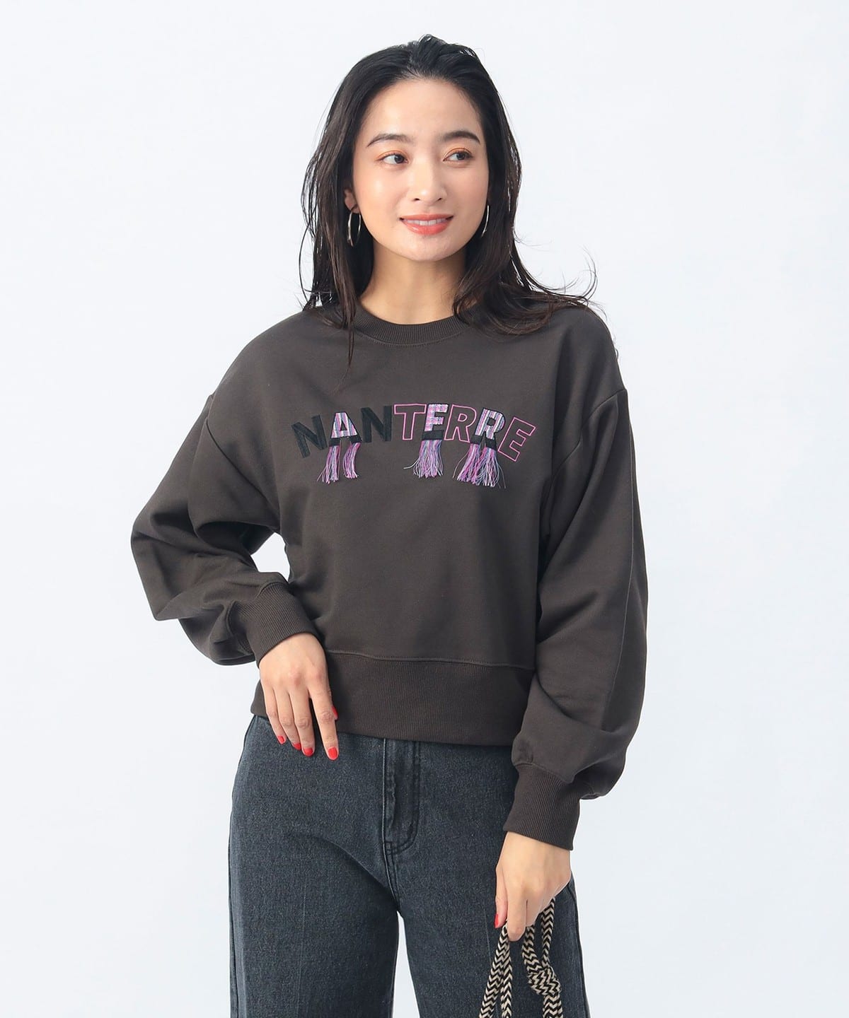 フリンジ刺繍 ロゴ プルオーバー トップス WOMEN CHARCOAL ONE SIZE フリンジ刺繍 ロゴ プルオーバー トップス WOMEN CHARCOAL ONE SIZE