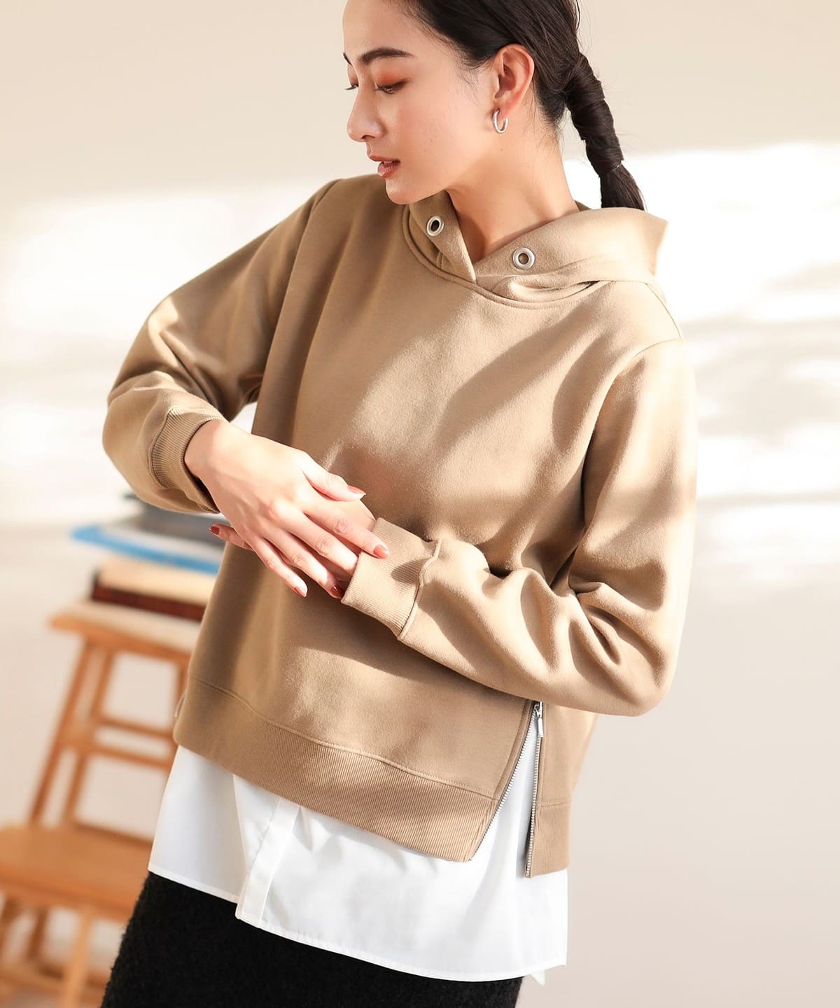 サイドジップ 裏毛コンビ フーディー トップス WOMEN DARK BEIGE ONE SIZE サイドジップ 裏毛コンビ フーディー トップス WOMEN DARK BEIGE ONE SIZE