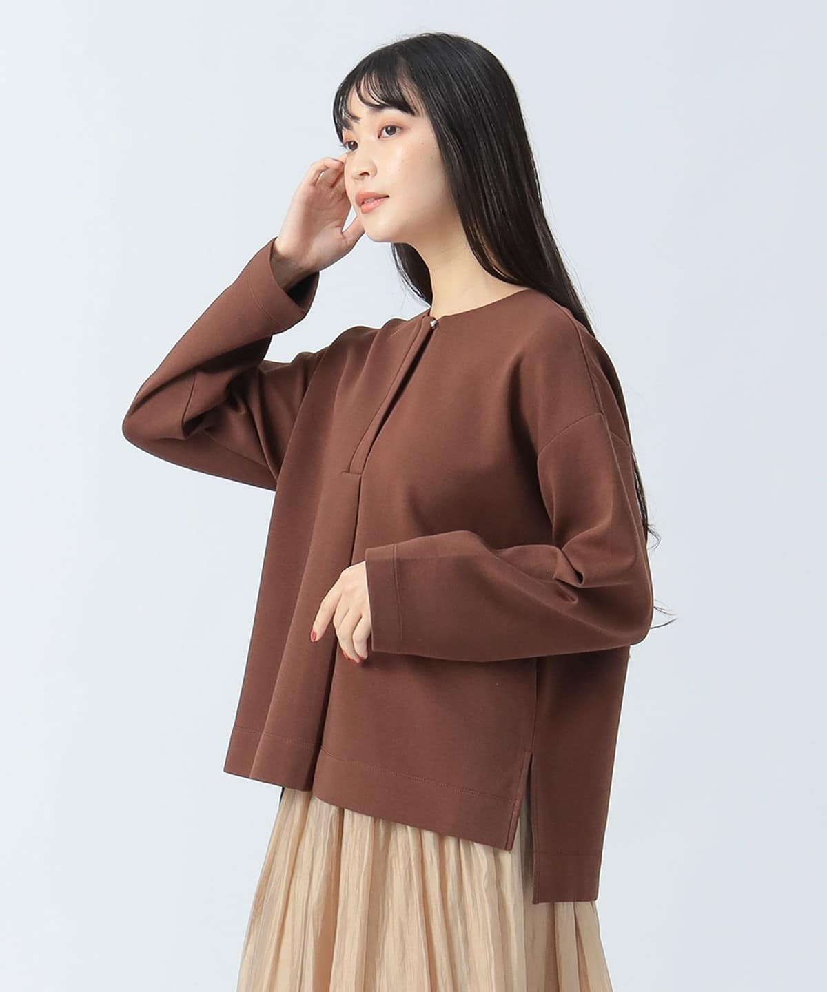 ダンボール スキッパー プルオーバー Tシャツ・カットソー WOMEN BROWN ONE SIZE