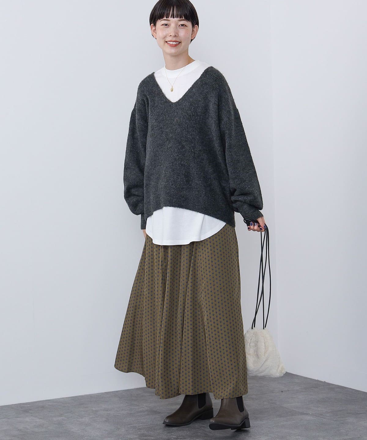 BEAMS HEART（ビームス ハート）Vネックニット × カットソー