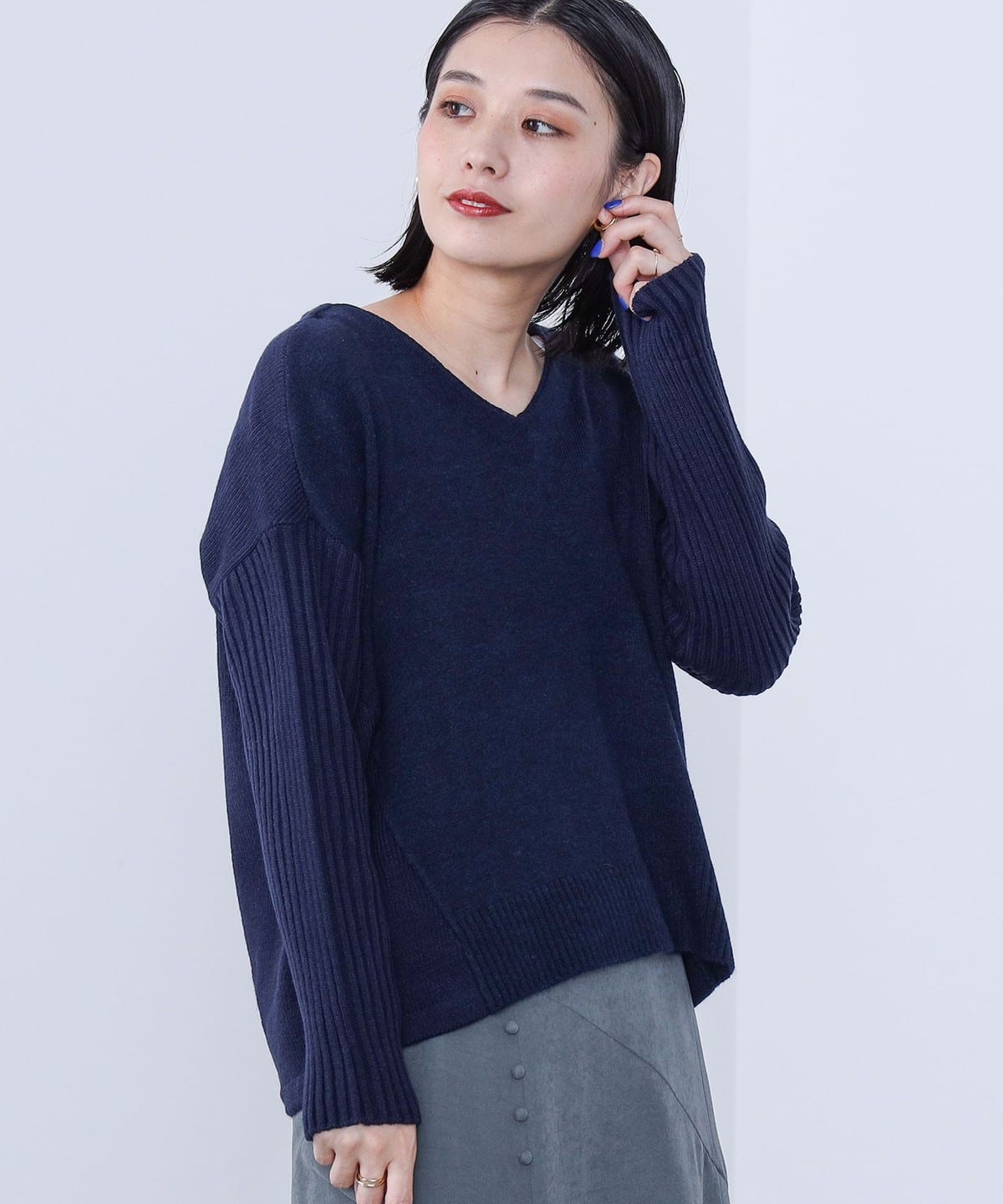 異素材Vネック ニットプルオーバー(手洗い可能) トップス WOMEN NAVY ONE SIZE 異素材Vネック ニットプルオーバー(手洗い可能) トップス WOMEN NAVY ONE SIZE