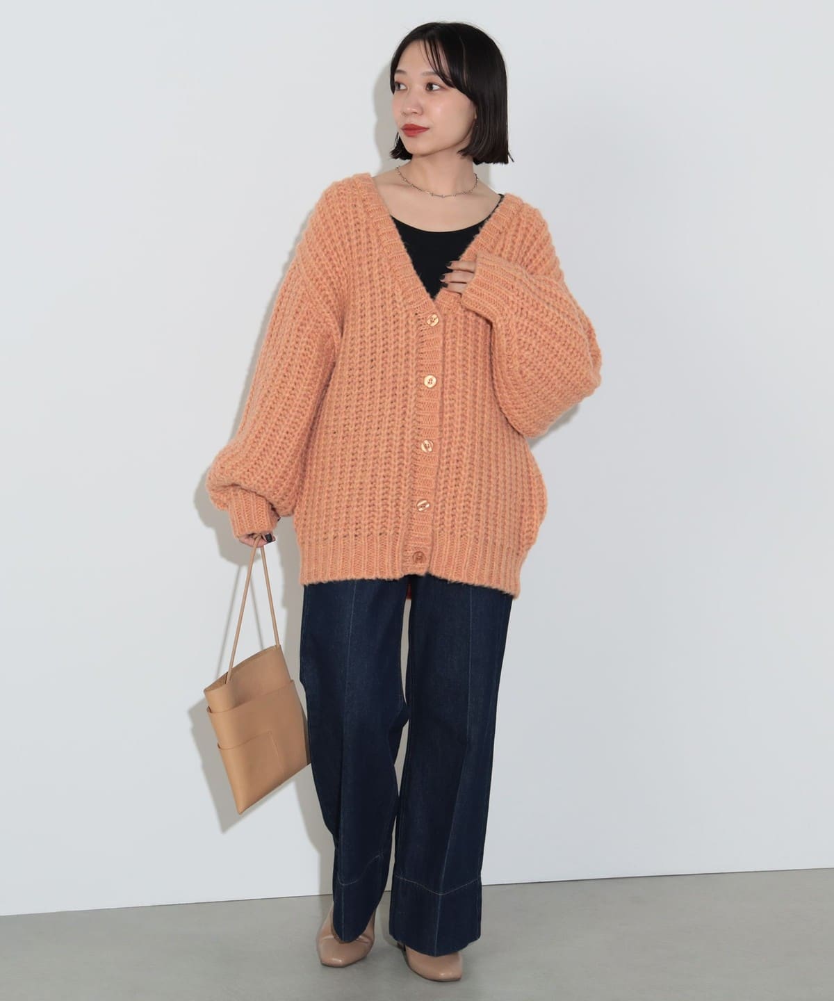 BEAMSビームス♪ アイボリー ケーブル ニット カーディガン 22AW 1枚は欲しい！］｜ビーミング ライフストア by ビームス くずは