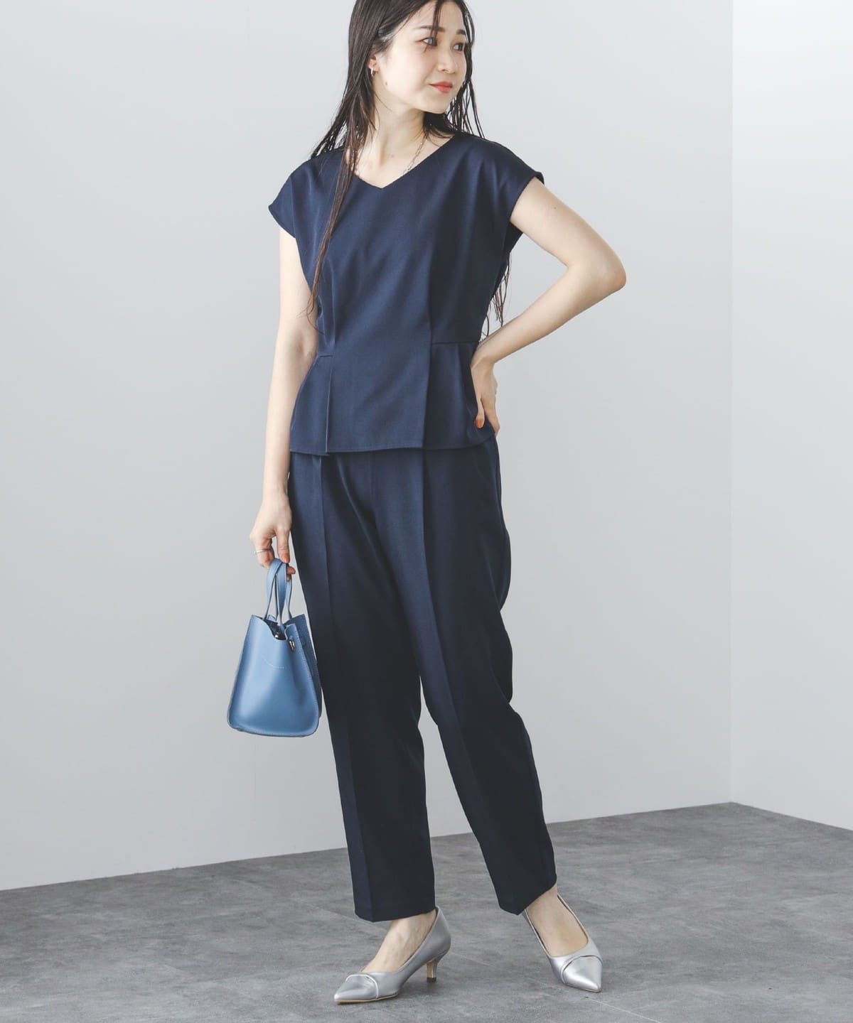 【5/15再値下げ】ペプラム プルオーバー パンツ セット パンツ WOMEN NAVY ONE SIZE 【5/15再値下げ】ペプラム プルオーバー パンツ セット パンツ WOMEN NAVY ONE SIZE