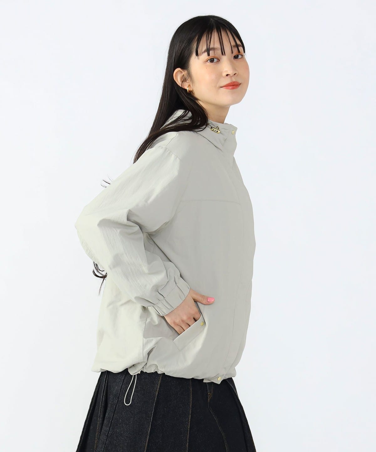 ライトナイロン フーディー ブルゾン(S M・洗濯機可能) ブルゾン WOMEN LIGHT GREY M ライトナイロン フーディー ブルゾン(S M・洗濯機可能) ブルゾン WOMEN LIGHT GREY M