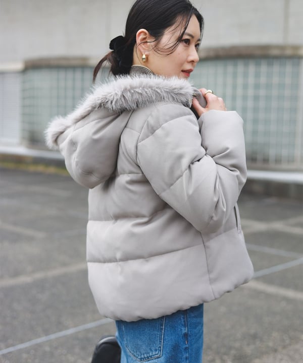 BEAMS HEART（ビームス ハート）撥水 フェイクファー付き ショート