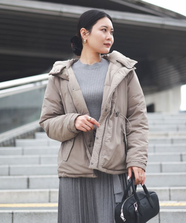 BEAMS ダウンジャケット フード付き M　訳アリ BEAMS HEART（ビームス ハート）リバーシブル フード付き ダウン