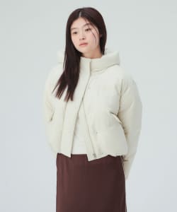 フード付き ショート ダウンジャケット