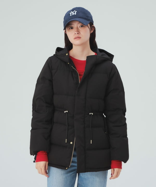 【10%OFFクーポン対象】河田フェザー ミドル ダウンコート ウエストのドローストリングを絞れば、すっきりとした美しいシェイプラインが完成 [H：171cm Size：M]