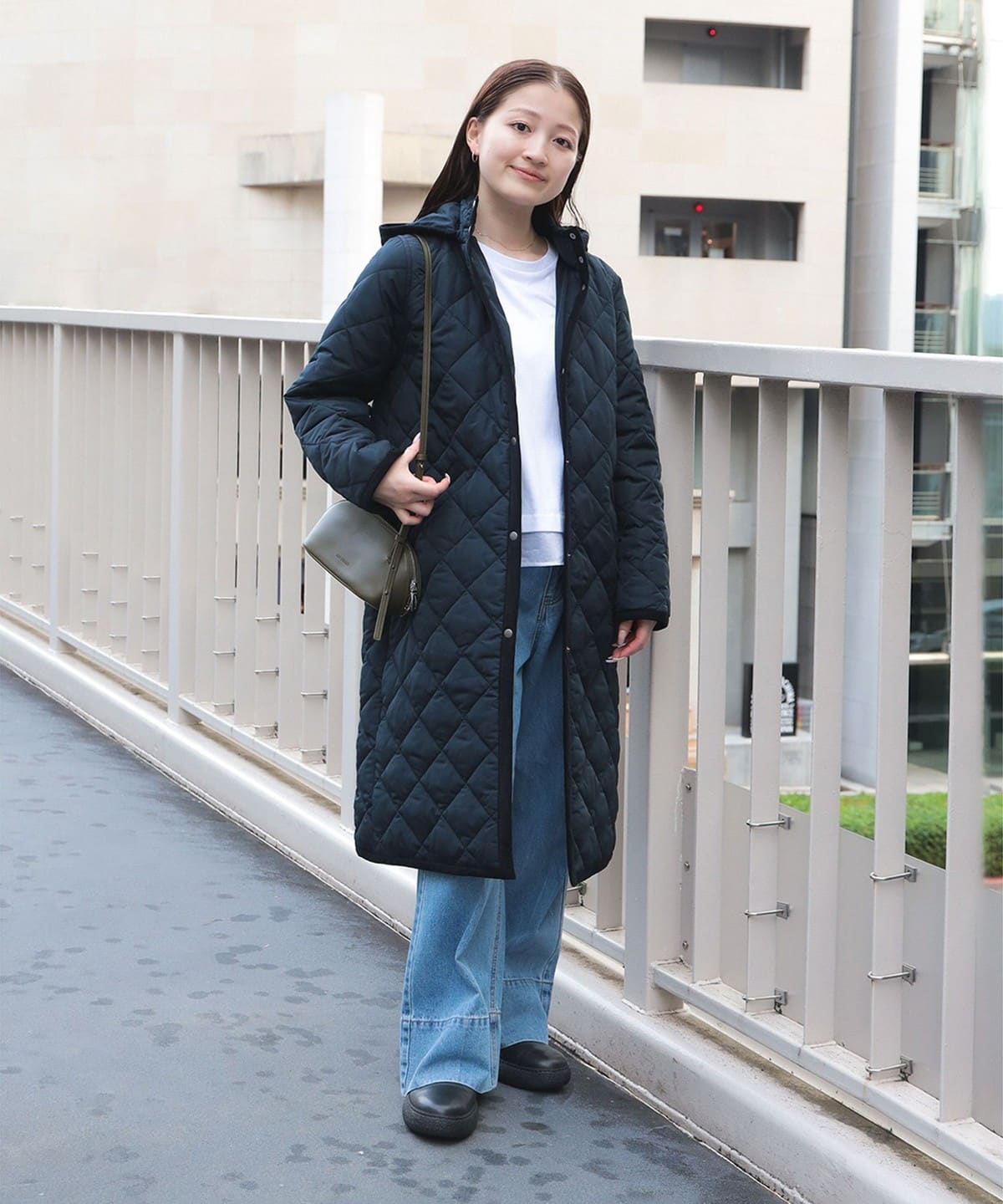 【美品】BEAMS HEART キルティングコートフード付き　ネイビ ー　XL BEAMS HEART（ビームス ハート）フード キルティング コート（撥水