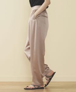 ▲サッカー サテン タックパンツ