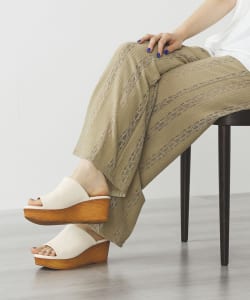 レース ワイドパンツ
