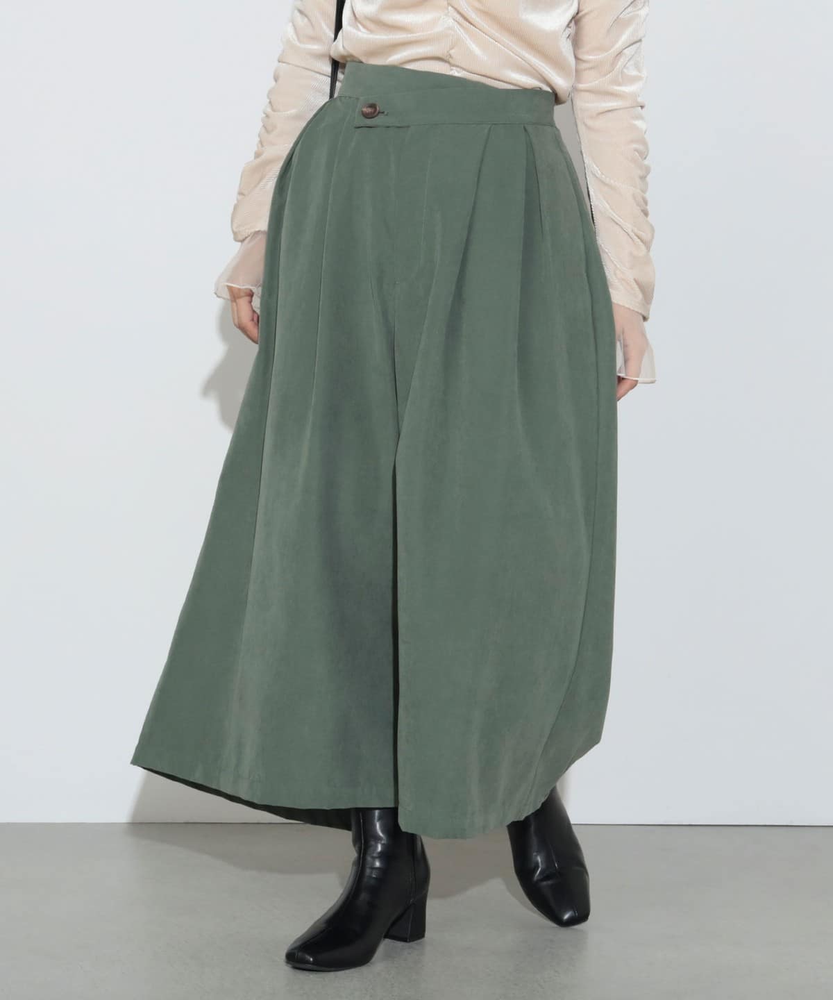 ピーチ タックワイドパンツ パンツ WOMEN GREYISH GREEN ONE SIZE ピーチ タックワイドパンツ パンツ WOMEN GREYISH GREEN ONE SIZE