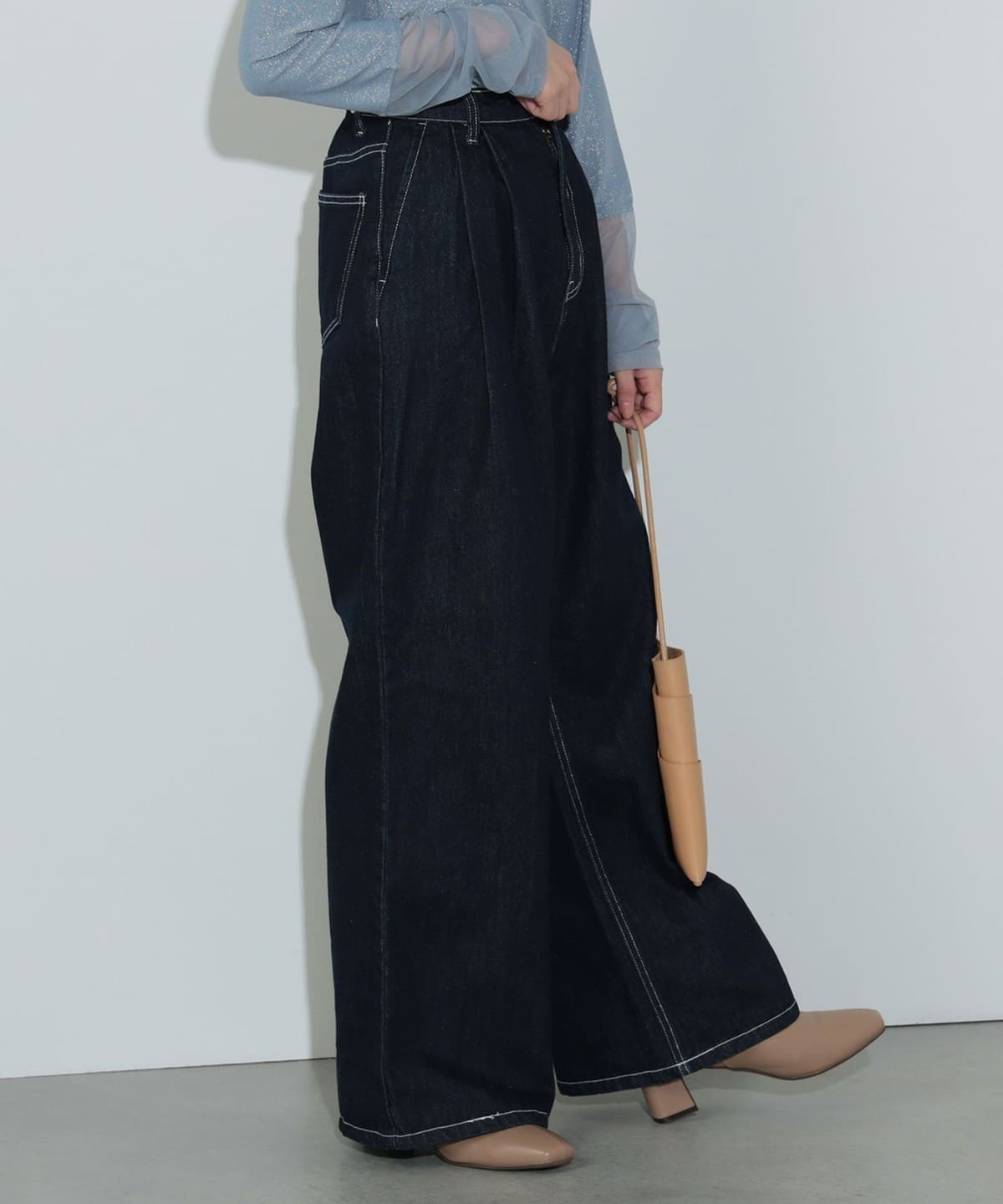 BEAMS HEART（ビームス ハート）タックワイド デニムパンツ（S