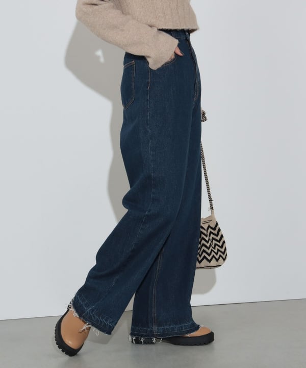 BEAMS HEART（ビームス ハート）カットオフ デニムパンツ（S～M