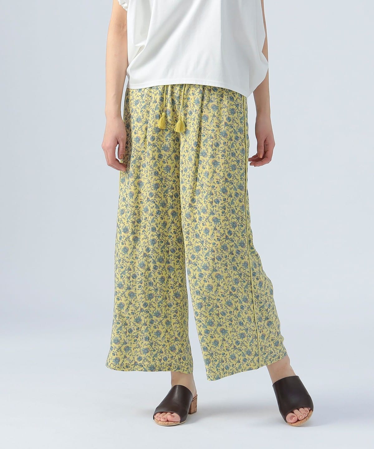 【6/5新規値下げ】サラサ フラワーワイドパンツ パンツ WOMEN YELLOW ONE SIZE 【6/5新規値下げ】サラサ フラワーワイドパンツ パンツ WOMEN YELLOW ONE SIZE