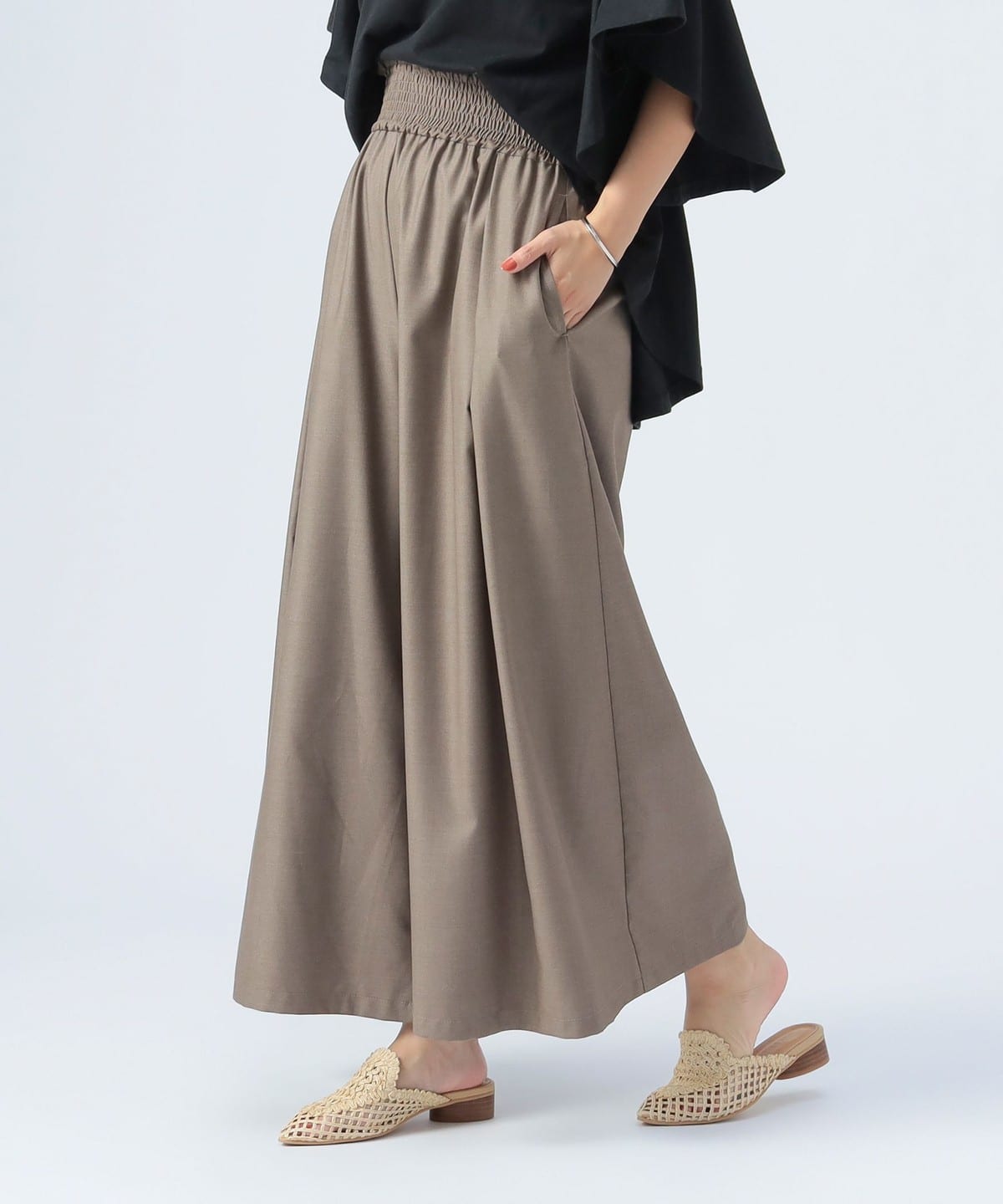タック ワイドパンツ パンツ WOMEN BEIGE ONE SIZE タック ワイドパンツ パンツ WOMEN BEIGE ONE SIZE