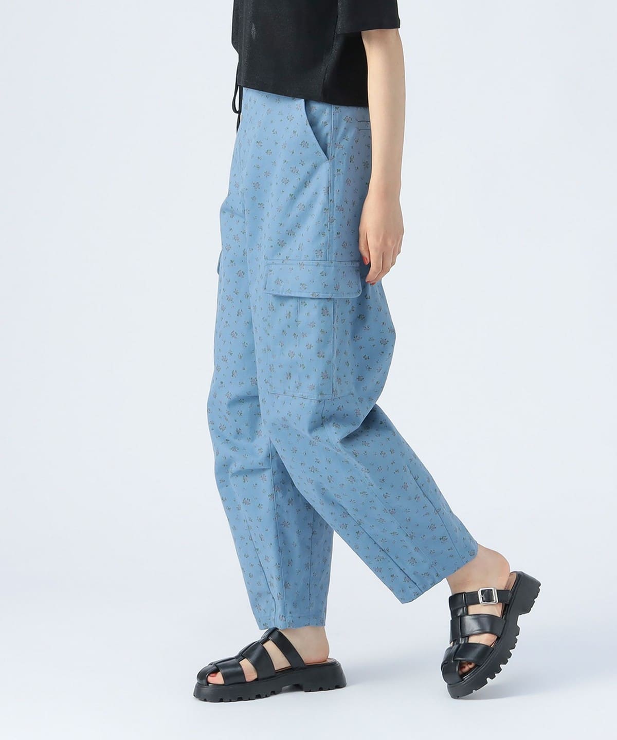 小花柄 カーゴパンツ パンツ WOMEN BLUE ONE SIZE 小花柄 カーゴパンツ パンツ WOMEN BLUE ONE SIZE
