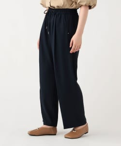 バックサテン ドロスト パンツ