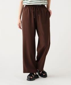 エフォートレス ドロスト パンツ