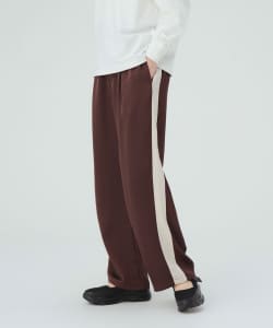 【10%OFFクーポン対象】サイドライン サテン パンツ
