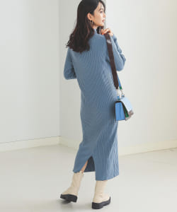BEAMS HEART / ハイネック リブワンピース