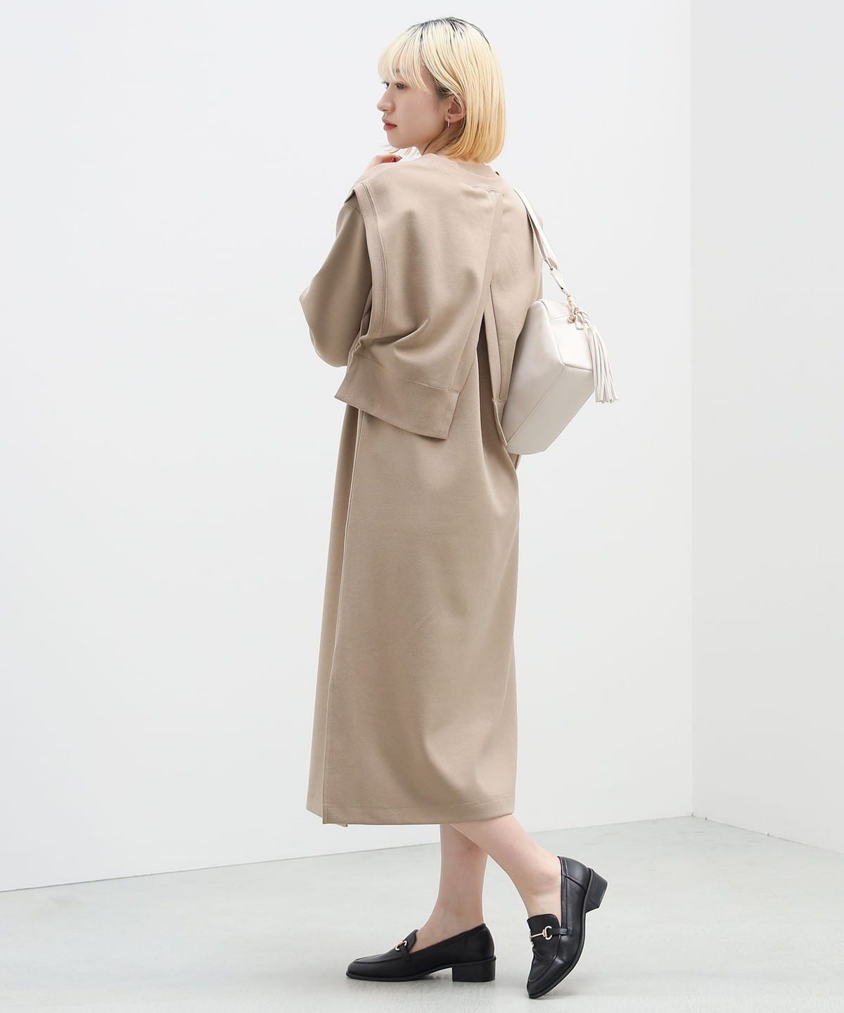 ベスト カットソーワンピース (セットアイテム) ワンピース WOMEN BEIGE ONE SIZE ベスト カットソーワンピース (セットアイテム) ワンピース WOMEN BEIGE ONE SIZE