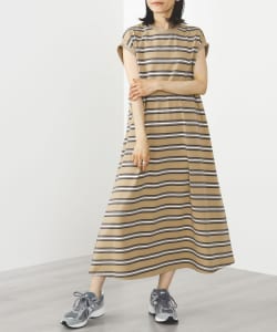 BEAMS HEART / ボーダー フレアワンピース