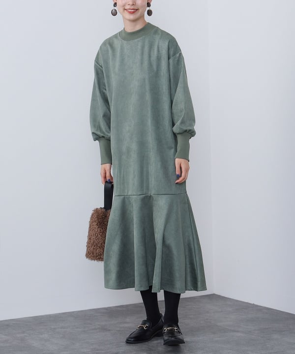 BEAMS HEART（ビームス ハート）スエード調 マーメイドフレア