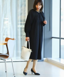 ボリュームタック ワンピース