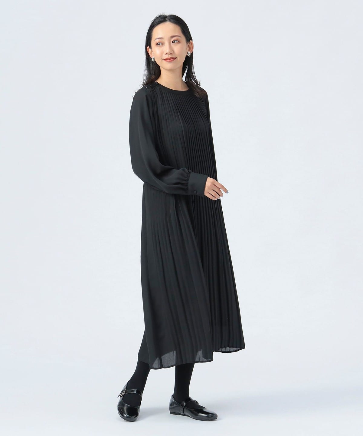 新品♡タグ付き】ACROSS 立体プリーツワンピース M〜L