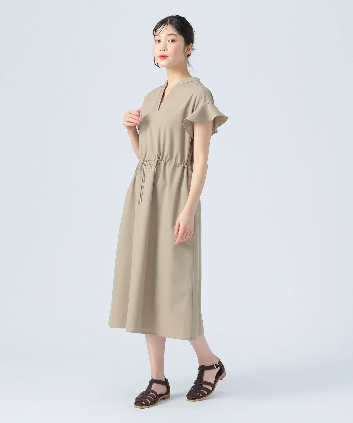袖フリル ドロスト スキッパー ワンピース(洗濯可) ワンピース WOMEN BEIGE ONE SIZE 袖フリル ドロスト スキッパー ワンピース(洗濯可) ワンピース WOMEN BEIGE ONE SIZE