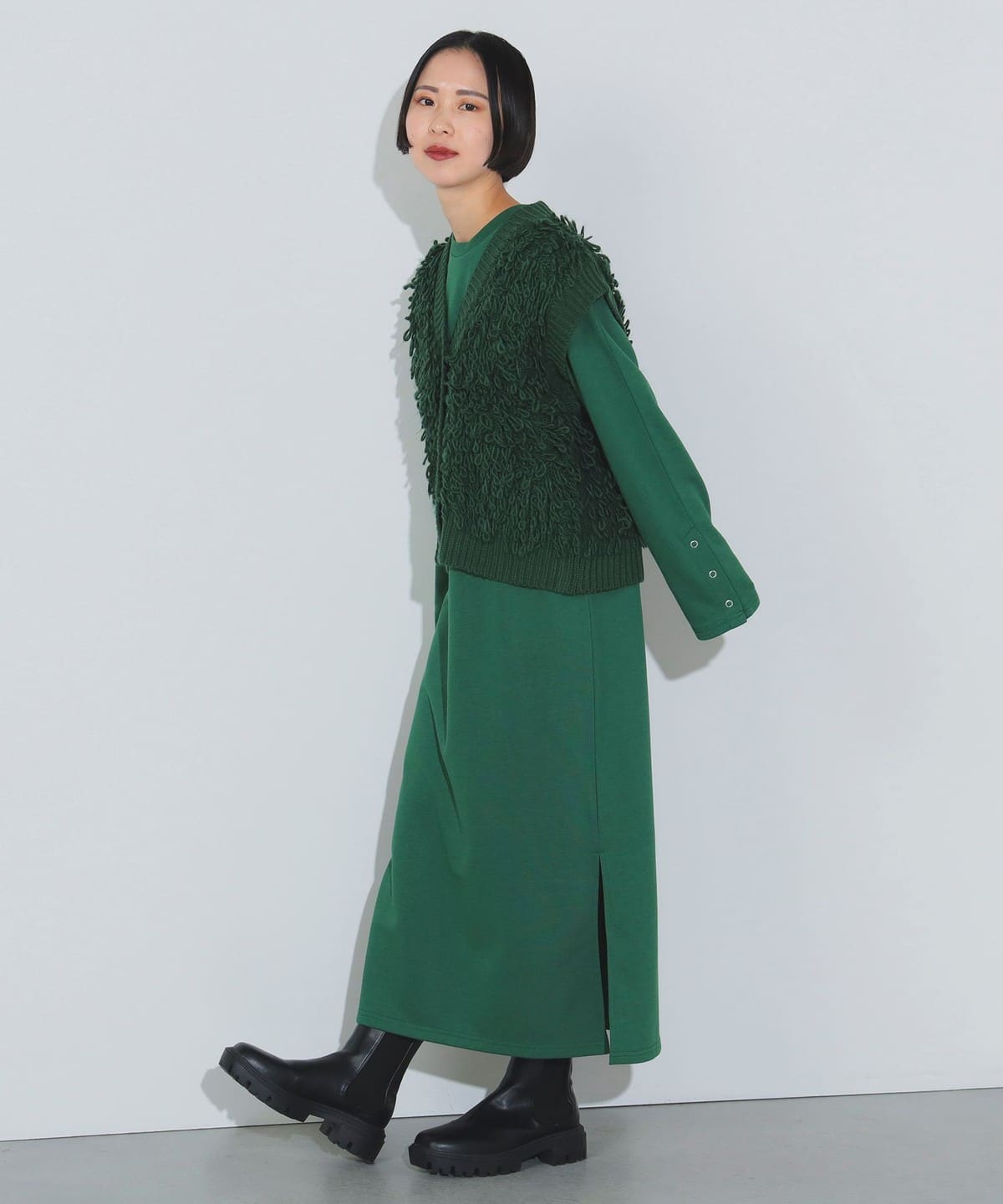 ループ ベスト × ワンピース (セットアイテム) ワンピース WOMEN GREEN ONE SIZE ループ ベスト × ワンピース (セットアイテム) ワンピース WOMEN GREEN ONE SIZE