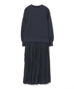 クルーネック ダンボール プルオーバー × フレアスカート