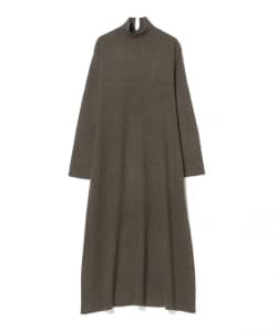 襟スリット ハイネック ニットワンピース