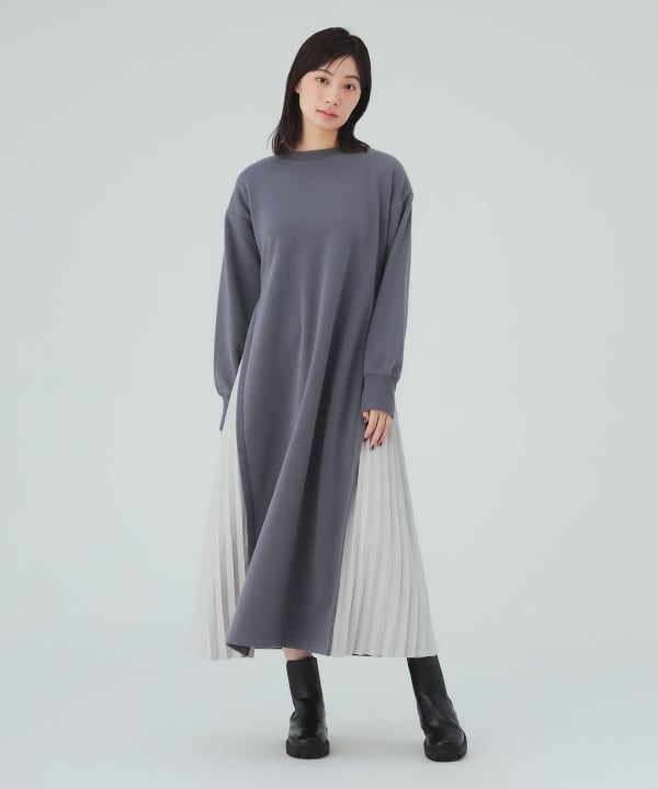 サイド プリーツ ワンピース 歩くたびに揺れるデザインで華やかな印象 [H：168cm]