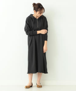 BEAMS HEART / フーディーロングワンピース