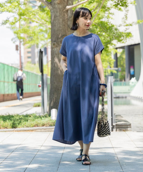 ビアズリー 異素材 後ケープ ワンピース美品 喪服・礼服】日本製生地使用 洗える防しわケープスリーブ