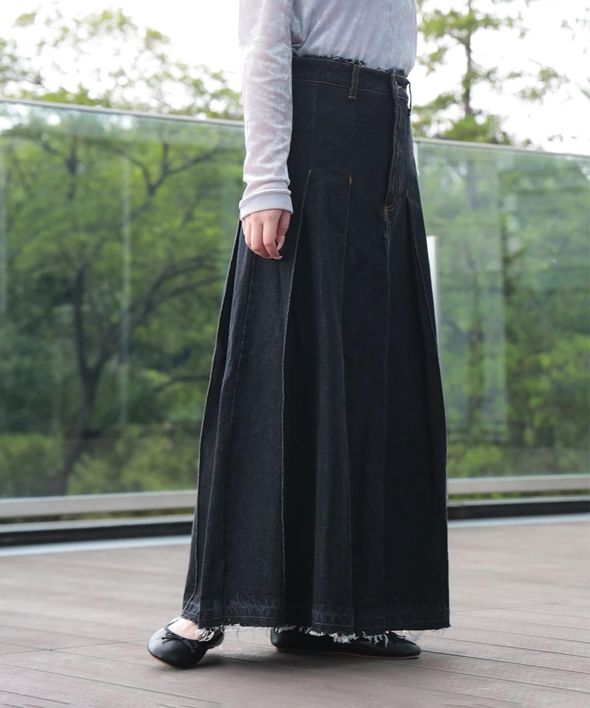 BEAMS HEART BEAMS HEART Pleated Denim Skirt (Maxi/Long Skirt