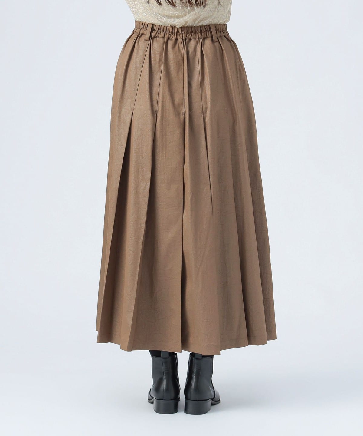 BEAMS HEART（ビームス ハート）レザー風 タック フレアスカート（WEB