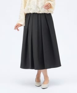 ボリューム タック スカート