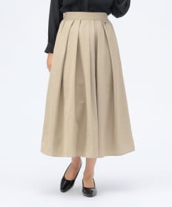 ボリューム タック スカート