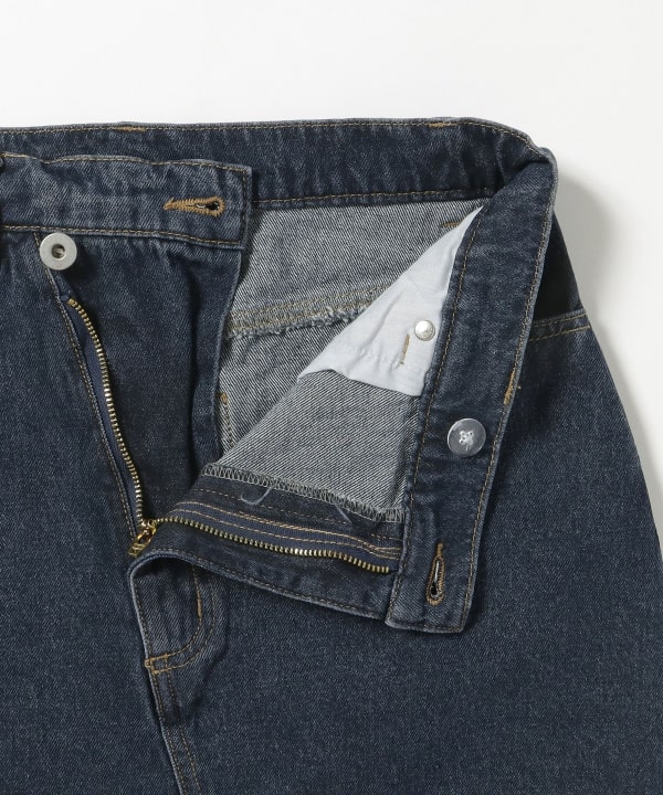 item main image