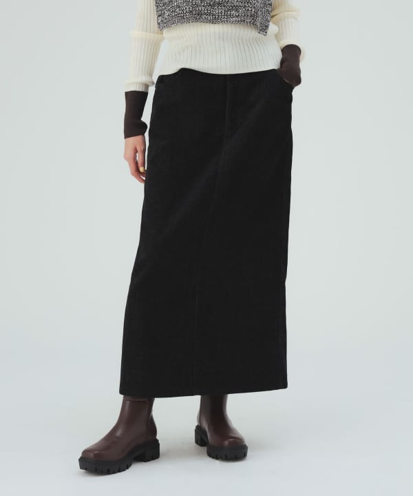 デニムライク ベロア スカート ストレートシルエットですっきりと上品に決まる [H：171cm Size：M]