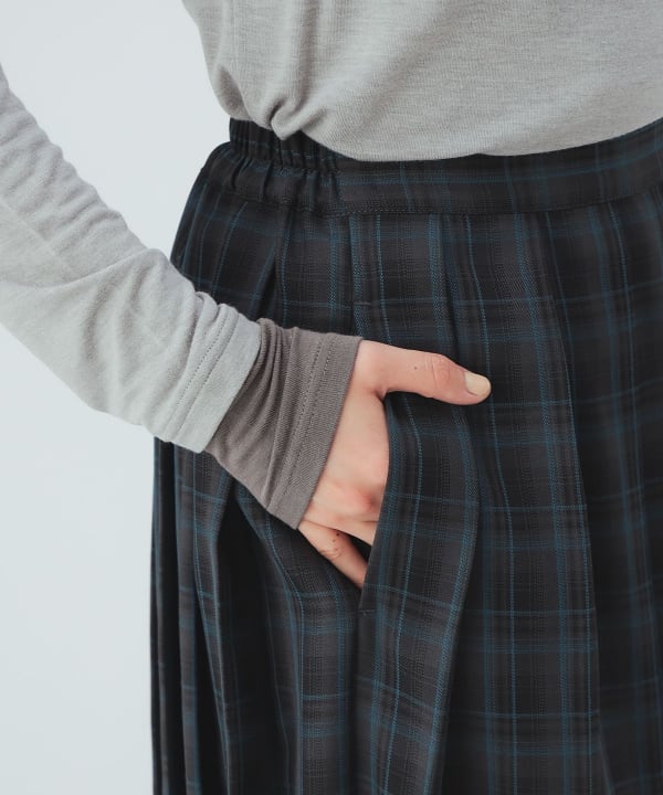 Mixed pleated skirt